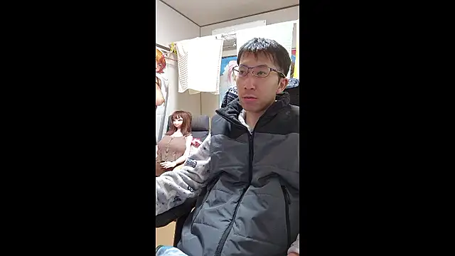 Snapshot of Aenbukkake_kai2 chatting on November 27, 3:34 pm Aenbukkake kai2 online show from November 27, 3:34 pm