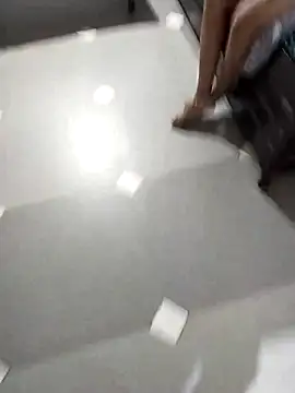 Snapshot of savixxx chatting on December 5, 5:54 am savixxx online show from December 5, 5:54 am