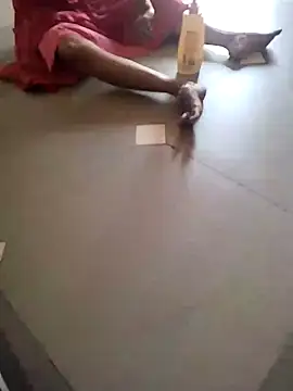 Snapshot of savixxx chatting on December 3, 5:48 am savixxx online show from December 3, 5:48 am