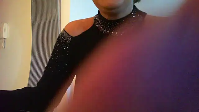 Snapshot of __Angel78__ chatting on November 4, 2:10 pm Angel78 online show from November 4, 2:10 pm