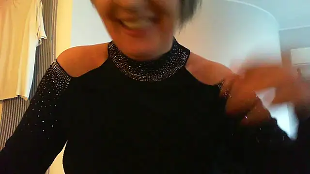 Snapshot of __Angel78__ chatting on October 18, 1:13 pm Angel78 online show from October 18, 1:13 pm