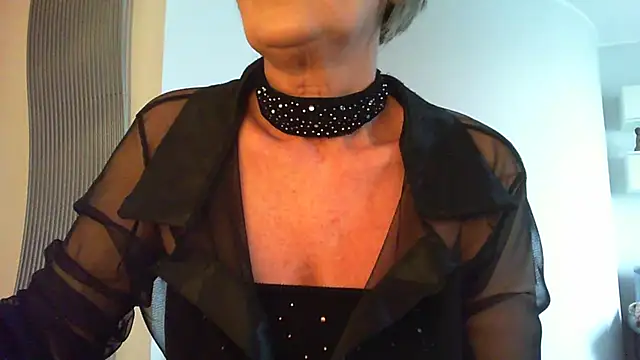 Snapshot of __Angel78__ chatting on November 30, 1:34 pm Angel78 online show from November 30, 1:34 pm