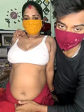 Snapshot of Indian_Lust_Couple chatting on March 17, 8:09 pm Indian Lust Couple online show from March 17, 8:09 pm