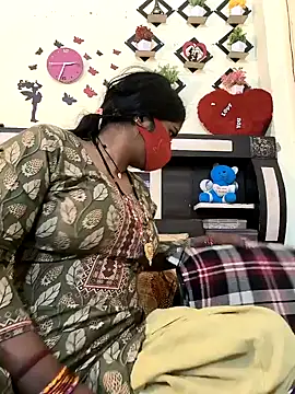 Snapshot of Indian_Lust_Couple chatting on January 30, 9:04 am Indian Lust Couple online show from January 30, 9:04 am