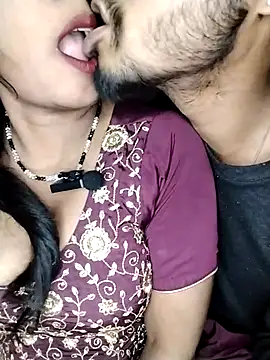 Indian Lust Couple online show from March 19, 1:05 am