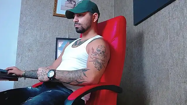 NigelBoydXXX online show from February 7, 7:40 am