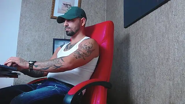 NigelBoydXXX online show from January 26, 10:35 pm
