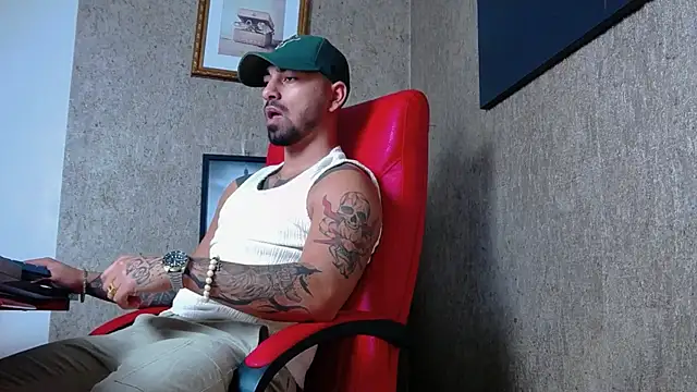 NigelBoydXXX online show from January 21, 6:55 pm