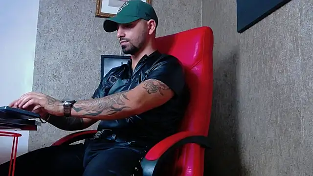 NigelBoydXXX online show from January 23, 10:44 pm