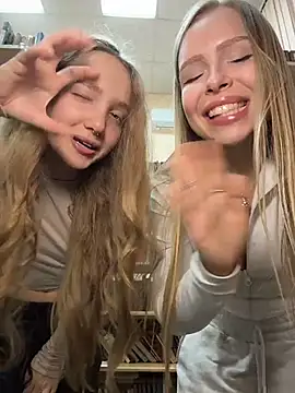 mur girl online show from January 7, 12:32 pm