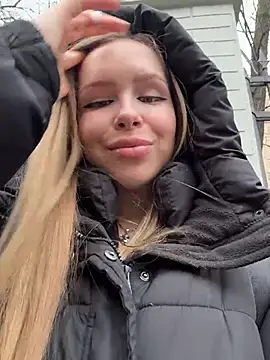 mur girl online show from November 26, 11:43 am