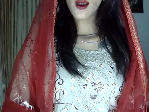 Snapshot of MAAYRA_09 chatting on September 30, 1:06 pm MAAYRA 09 online show from September 30, 1:06 pm