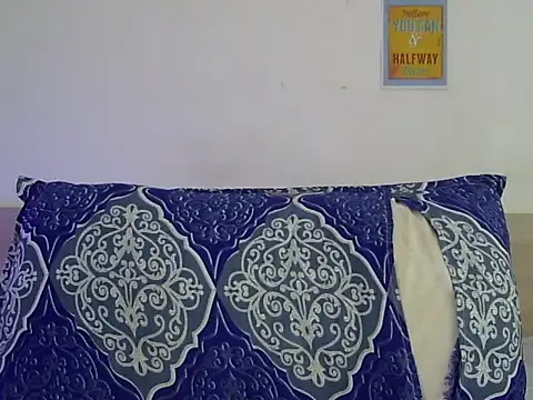 MAAYRA 09 online show from February 25, 9:31 am