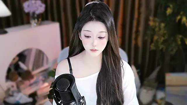 Arwyn-rr online show from November 13, 11:36 am