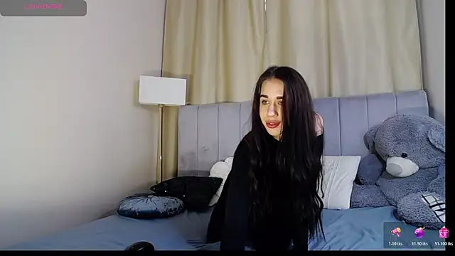 Erikka   online show from April 16, 7:09 am