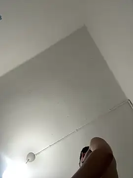 Snapshot of Elcangri-15 chatting on February 7, 8:33 am Elcangri-15 online show from February 7, 8:33 am