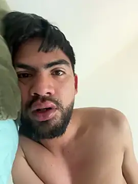 Snapshot of Elcangri-15 chatting on April 8, 7:10 am Elcangri-15 online show from April 8, 7:10 am