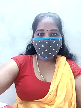 Snapshot of MaaliiiPonuTamil chatting on October 15, 1:37 am MaaliiiPonuTamil online show from October 15, 1:37 am
