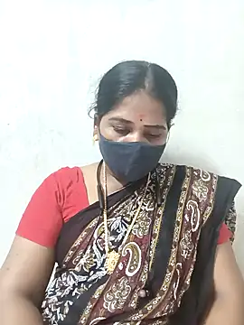Snapshot of MaaliiiPonuTamil chatting on March 18, 7:33 pm MaaliiiPonuTamil online show from March 18, 7:33 pm