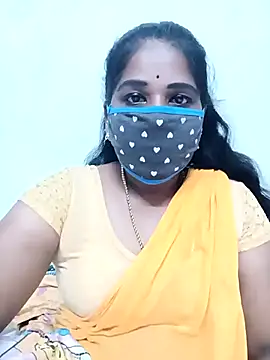 Snapshot of MaaliiiPonuTamil chatting on October 4, 4:30 pm MaaliiiPonuTamil online show from October 4, 4:30 pm