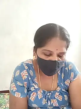 Snapshot of MaaliiiPonuTamil chatting on March 17, 6:29 am MaaliiiPonuTamil online show from March 17, 6:29 am