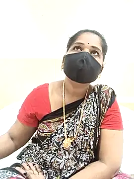 Snapshot of MaaliiiPonuTamil chatting on March 23, 1:31 am MaaliiiPonuTamil online show from March 23, 1:31 am