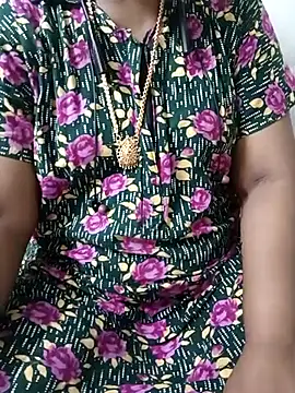 Snapshot of MaaliiiPonuTamil chatting on March 12, 11:54 pm MaaliiiPonuTamil online show from March 12, 11:54 pm