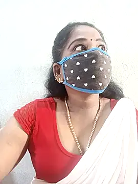 Snapshot of MaaliiiPonuTamil chatting on October 8, 1:40 am MaaliiiPonuTamil online show from October 8, 1:40 am