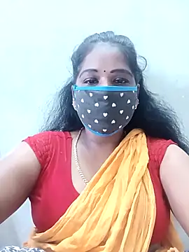 Snapshot of MaaliiiPonuTamil chatting on October 3, 1:09 am MaaliiiPonuTamil online show from October 3, 1:09 am