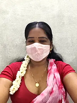 MaaliiiPonuTamil online show from March 14, 1:22 am