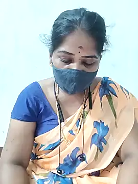 Snapshot of MaaliiiPonuTamil chatting on March 4, 11:32 pm MaaliiiPonuTamil online show from March 4, 11:32 pm