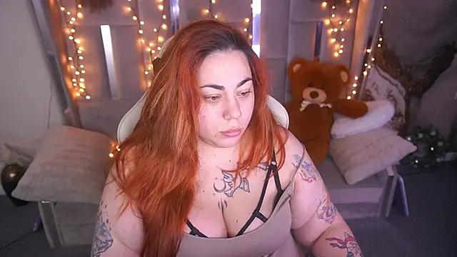 Kittywakee online show from March 12, 11:31 pm