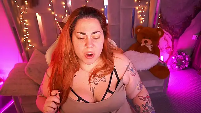 Kittywakee online show from March 18, 10:21 pm