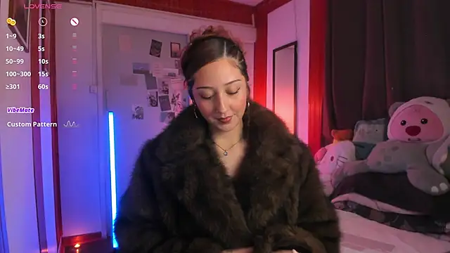 HeyTati online show from June 12, 12:30 am