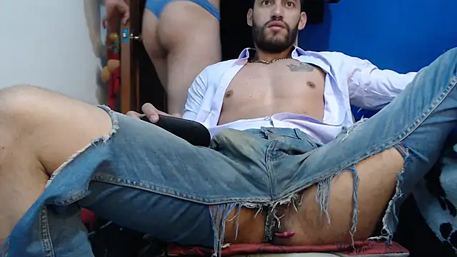 Snapshot of ethasteban27 chatting on February 13, 10:26 am ethasteban27 online show from February 13, 10:26 am