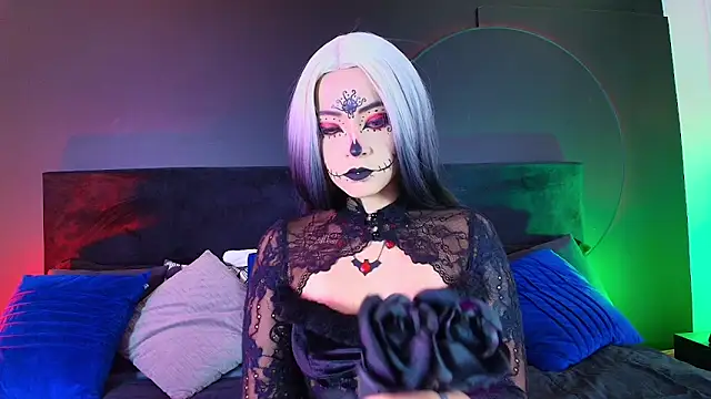 Aylen darkmoor online show from May 8, 7:50 pm