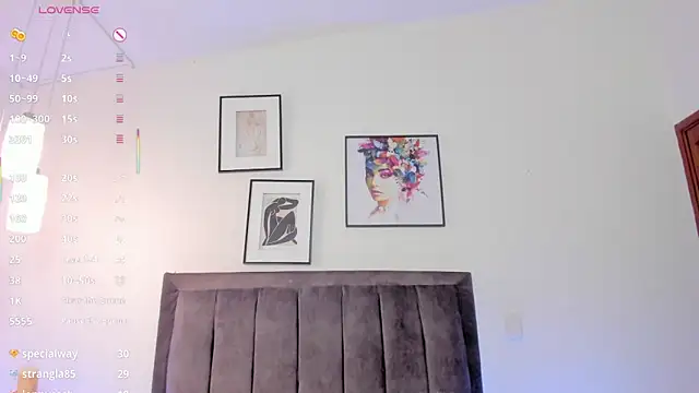 Snapshot of Sophia_Clark8 chatting on March 3, 10:42 pm Sophia Clark8 online show from March 3, 10:42 pm