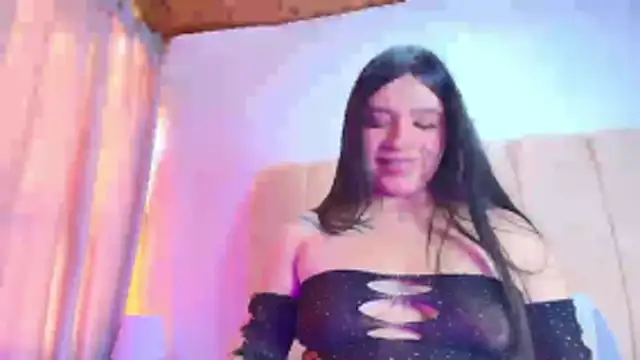 Naia x online show from March 13, 8:47 pm