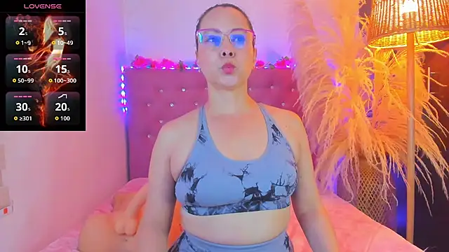  sexybunny  online show from March 26, 4:11 am