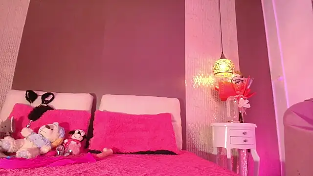 DannaDooll99 online show from June 8, 1:33 pm