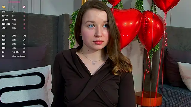 Snapshot of MichelleHaynes chatting on February 13, 2:42 pm MichelleHaynes online show from February 13, 2:42 pm