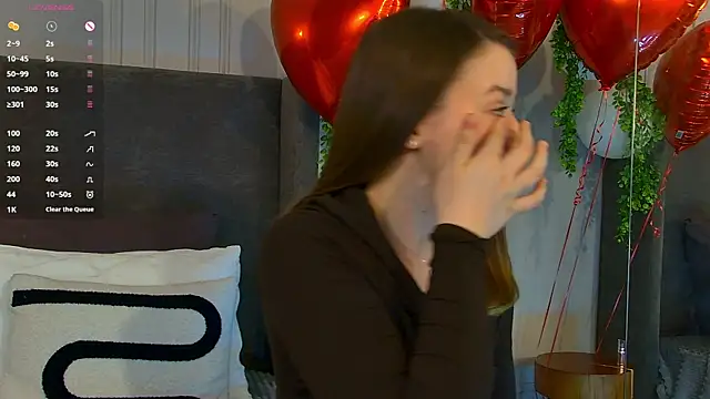 Snapshot of MichelleHaynes chatting on February 18, 10:36 pm MichelleHaynes online show from February 18, 10:36 pm