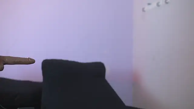 lupeebony online show from March 1, 7:47 pm