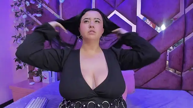 Victoria Rossy online show from January 15, 8:23 pm