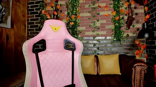 lunula angels online show from January 8, 3:28 pm