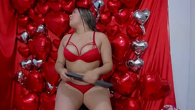 lunula angels online show from January 31, 11:24 pm