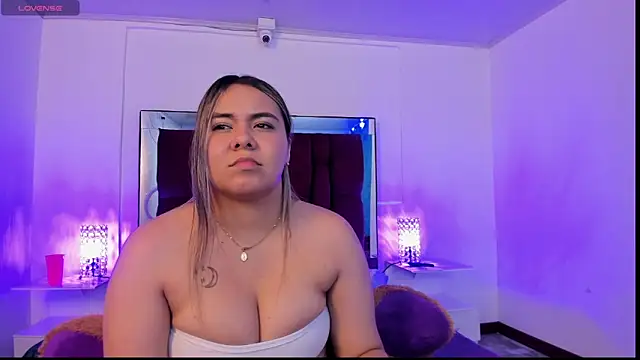 lunula angels online show from December 11, 4:49 am