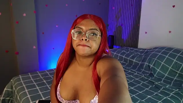 Snapshot of conielaurenth chatting on February 22, 10:42 pm conielaurenth online show from February 22, 10:42 pm