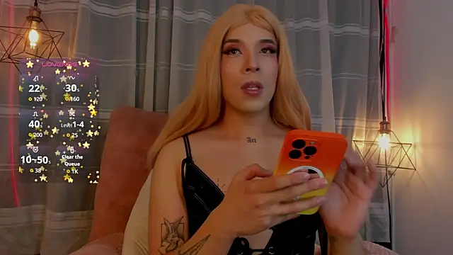 Snapshot of Nyx__Blackwood chatting on December 18, 3:11 am Nyx Blackwood online show from December 18, 3:11 am