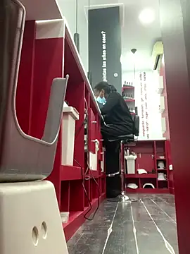 Snapshot of Delgada_culona chatting on December 2, 5:43 pm Delgada culona online show from December 2, 5:43 pm